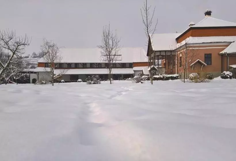 Majatalo Kúria Vendégház