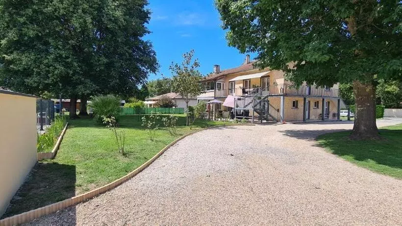 Majatalo La Farguaise