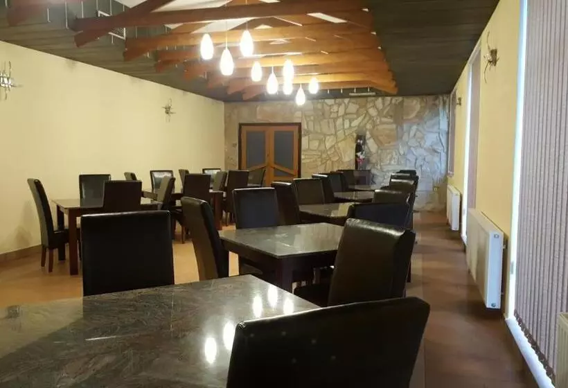 ペンション Penzion 324