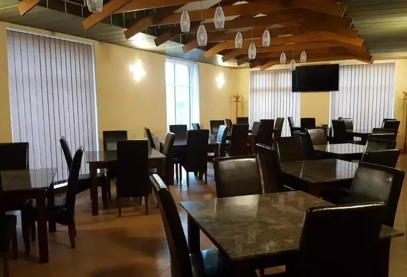 ペンション Penzion 324