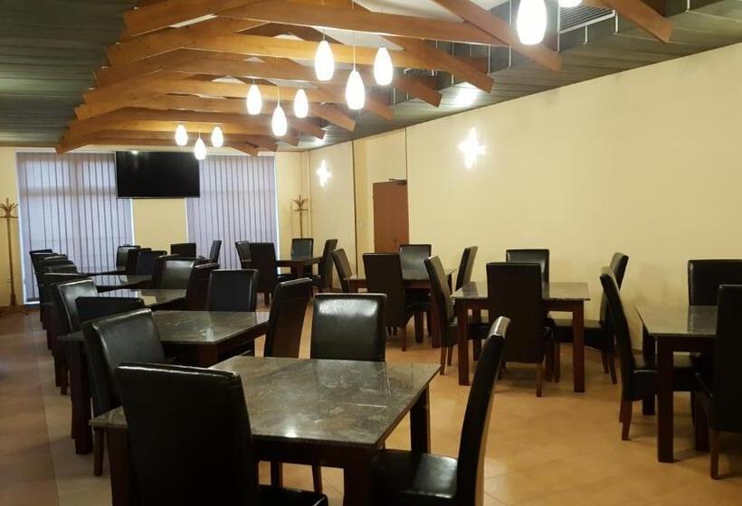 ペンション Penzion 324