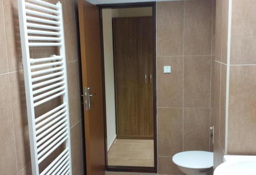 ペンション Penzion 324