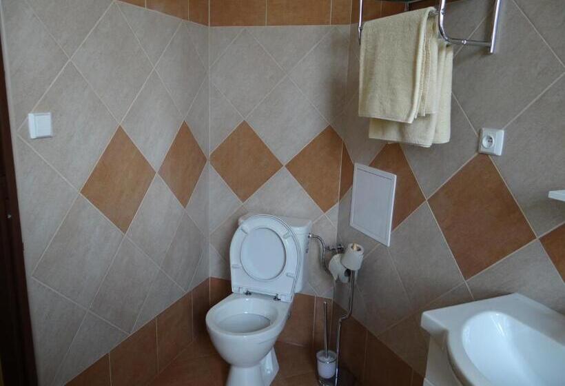 ペンション Penzion 324