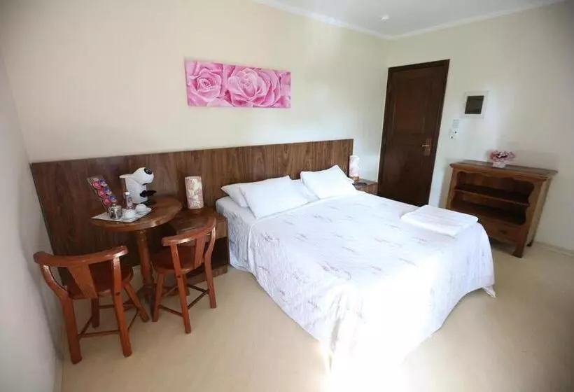 ペンション Pousada Iguatiba