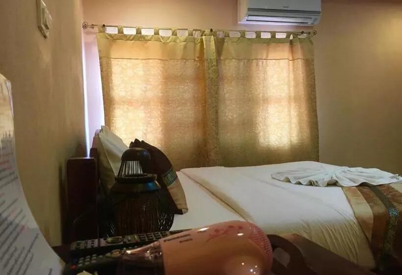 リゾートホテル Chok Wasana Guest House