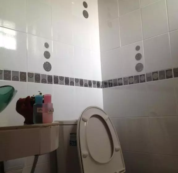 リゾートホテル Chok Wasana Guest House