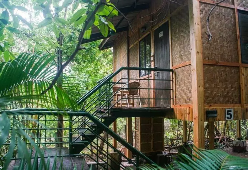 Lomakeskus Nature Trails Sajan, Vikramgad