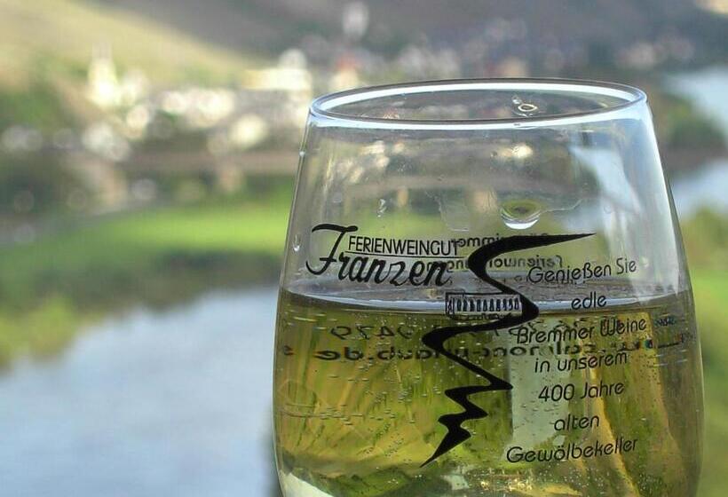 Weinhotel Hubertus Garni