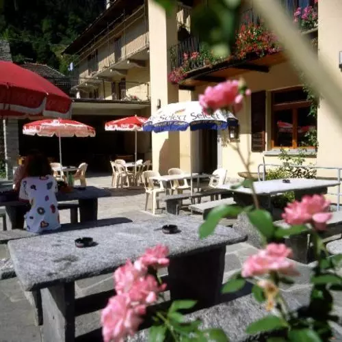 ユースホステル Ristorante Alpino