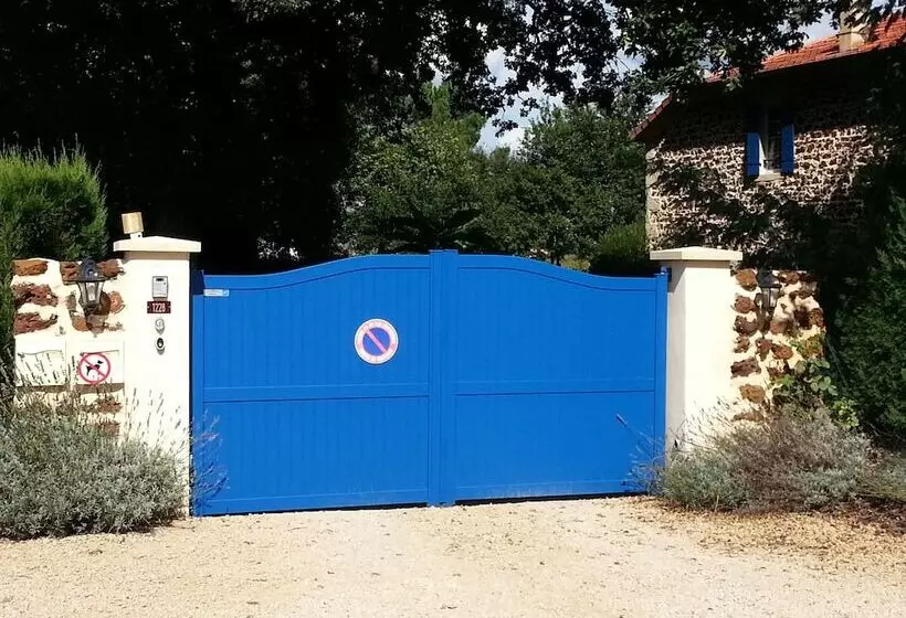 Aamiaismajoitus (B&B) Chambre D Hôtes L Airial