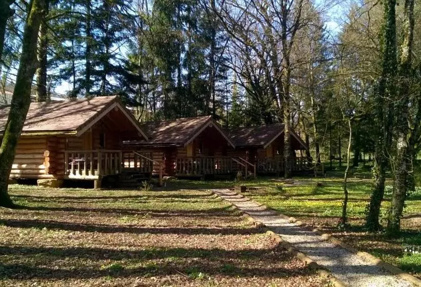 ベッドアンドブレックファースト Chambres D Hôtes La Gargaille