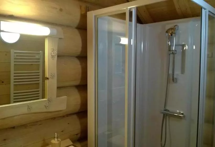 ベッドアンドブレックファースト Chambres D Hôtes La Gargaille