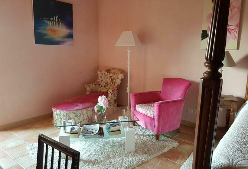 ベッドアンドブレックファースト Chambres D'hôtes Les Châtelains