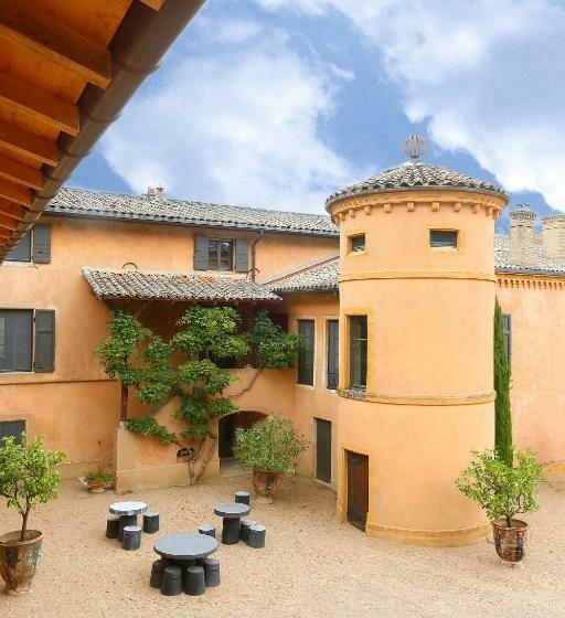 צימר Château De Briante