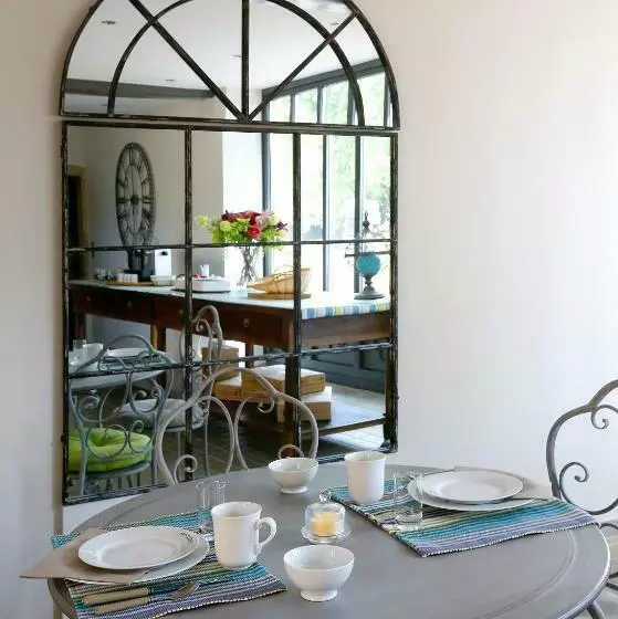 ベッドアンドブレックファースト Château De Briante