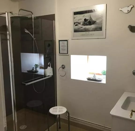 Aamiaismajoitus (B&B) La Maison De Charlotte   Chambres D Hôtes Futuroscope