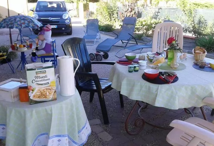 ベッドアンドブレックファースト La Nouste Maisoun