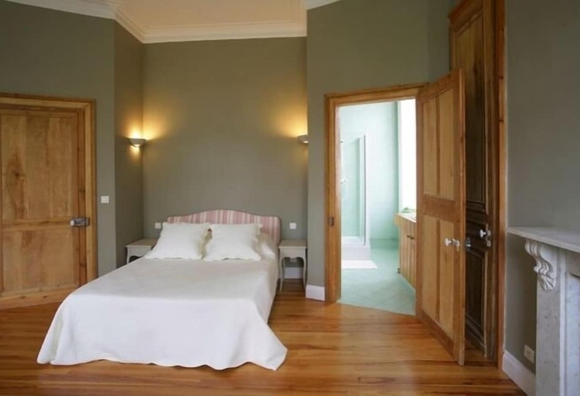 Bed and Breakfast Le Chateau De Philiomel