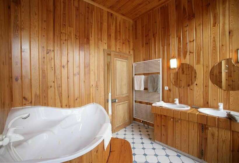 Bed and Breakfast Le Chateau De Philiomel