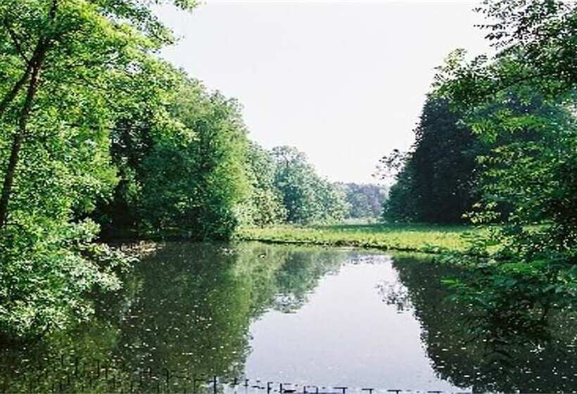 Bed and Breakfast Le Chateau De Philiomel