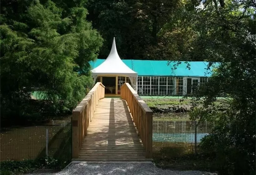 Aamiaismajoitus (B&B) Le Chateau De Philiomel