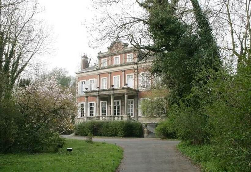 Bed and Breakfast Le Chateau De Philiomel