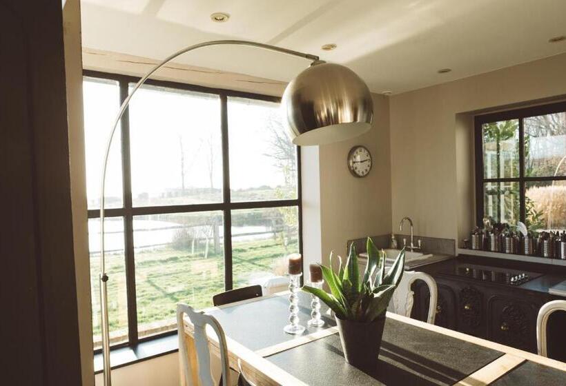 ベッドアンドブレックファースト Le Pré Rainette, Chambres D Hôtes De Charme