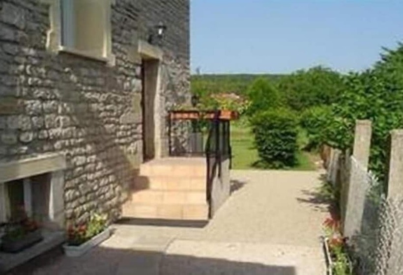 مبيت وإفطار Le Verger Des Hautes Côtes De Nuits