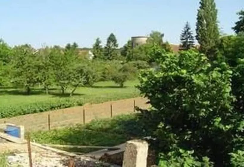 Aamiaismajoitus (B&B) Le Verger Des Hautes Côtes De Nuits