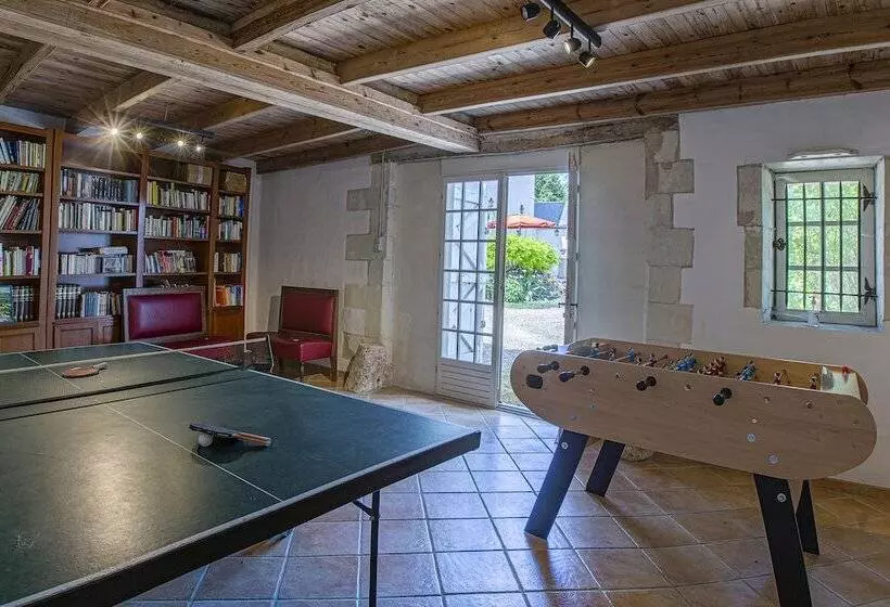 Aamiaismajoitus (B&B) Manoir De La Voute Maison D'hôtes