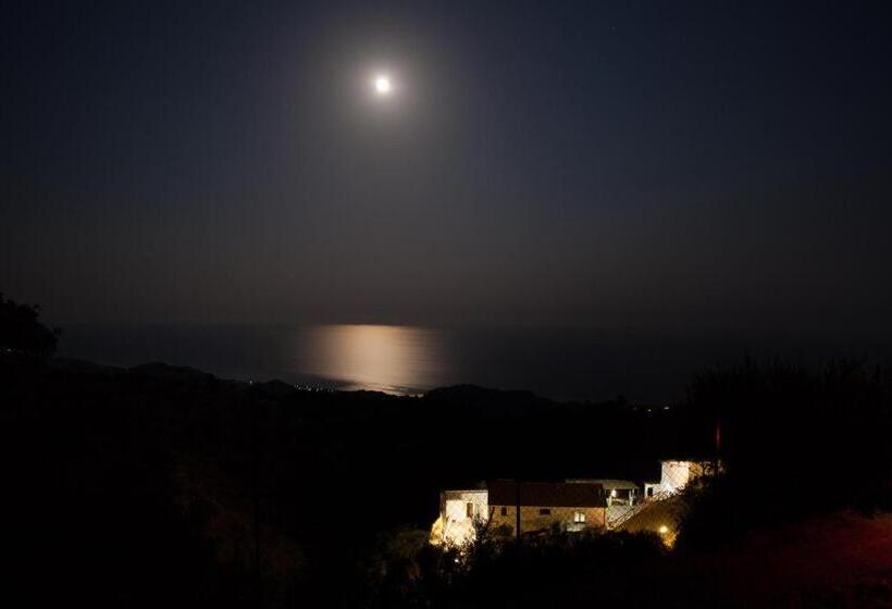 فندق Agunì Agriturismo E Locanda