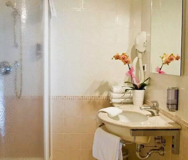 Hotelli Garni La Vigna   Adult Friendly