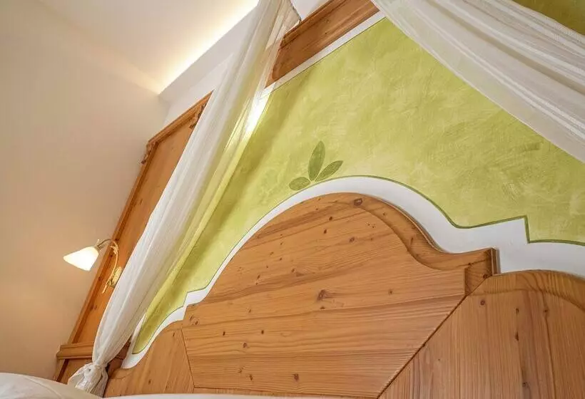 Hotelli Garni La Vigna   Adult Friendly