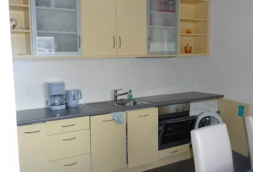 Hotelli Gasthof Gemse