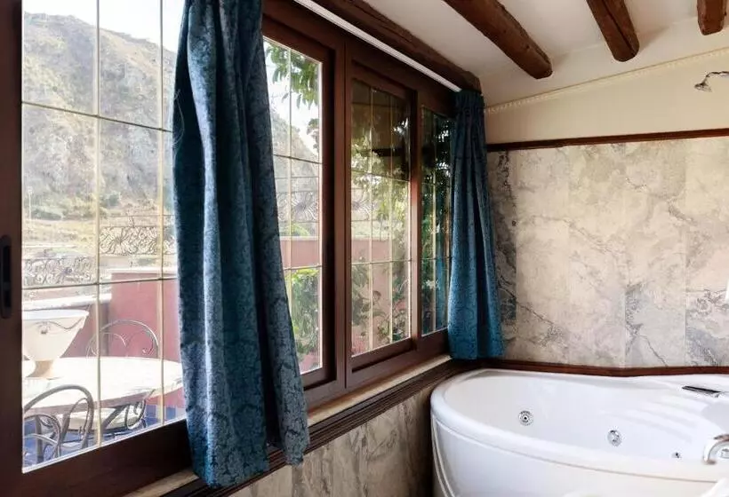 Hotelli Relais Briuccia E Ristorante Capitolo Primo