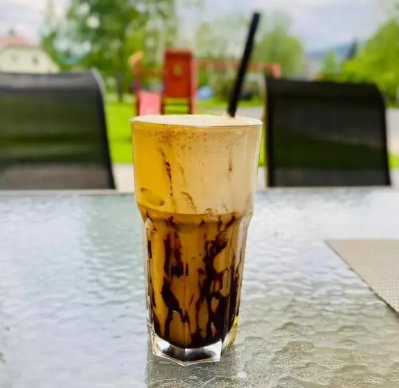 Hotelli Zlatý Chlum