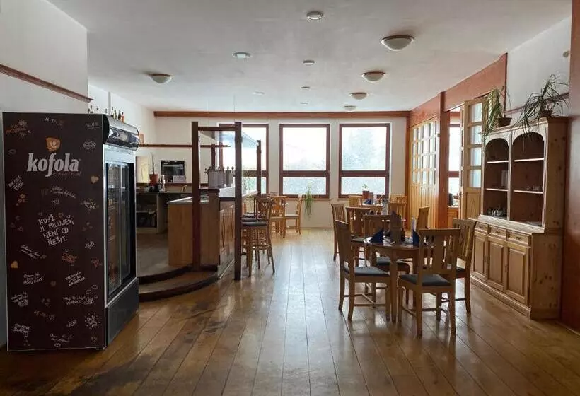 Hotelli Zlatý Chlum