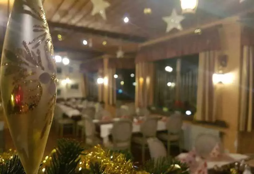 Hotelli Zur Engelsburg