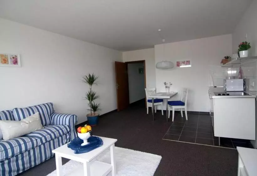 Kastanienhof Apartment