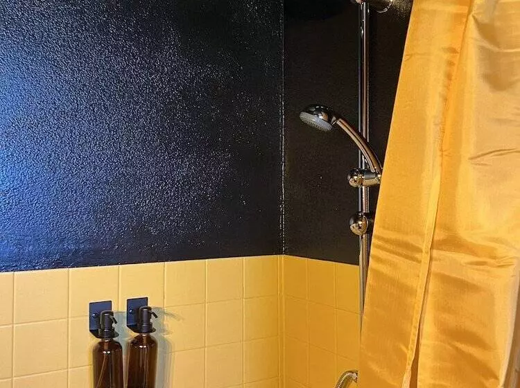 Motel Les Broussailles