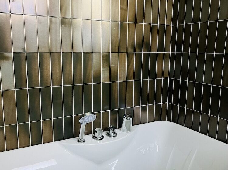 Motel Les Broussailles