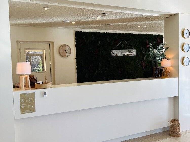 Motel Les Broussailles