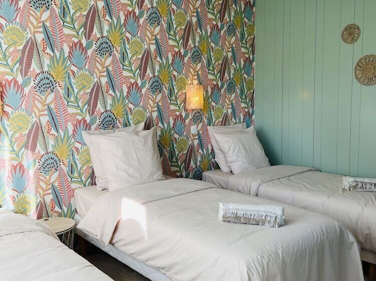 Motel Les Broussailles