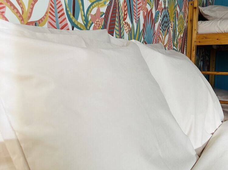 Motel Les Broussailles