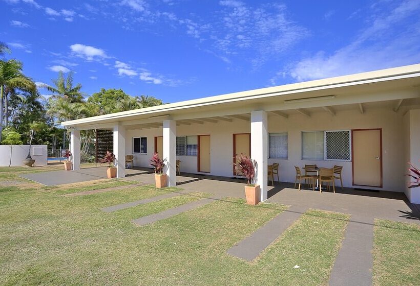 Мотель Moore Park Beach Inn