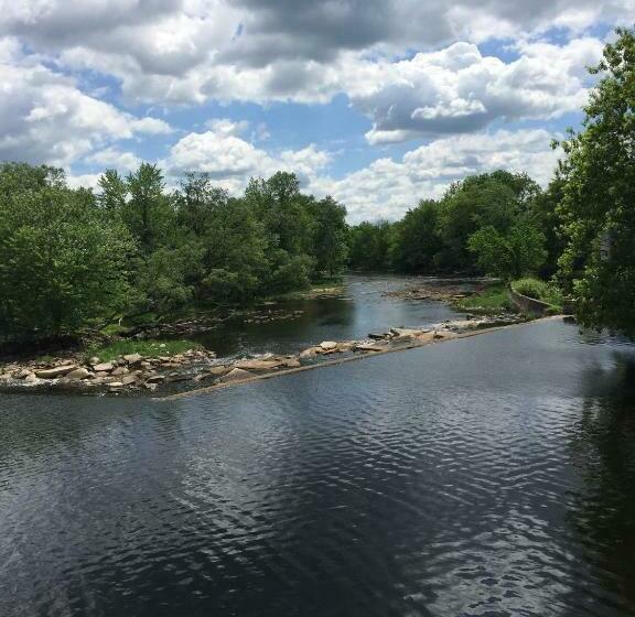 Park Place Motel & Suites