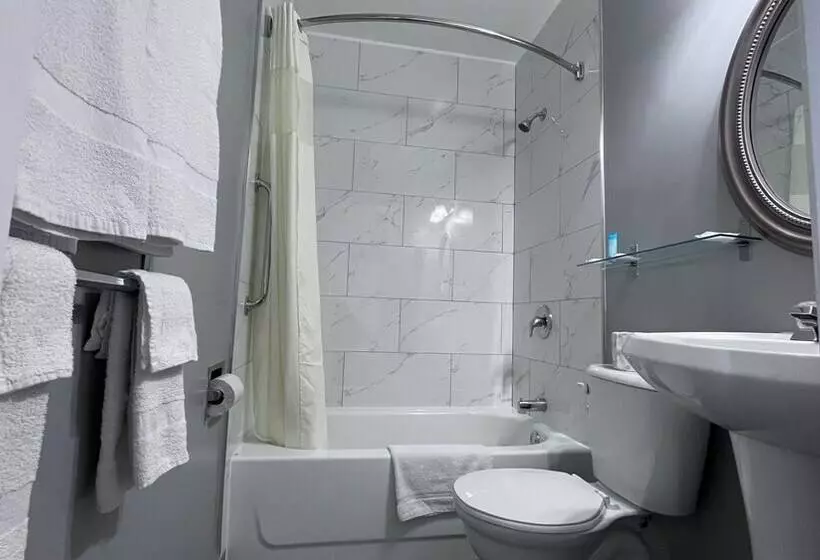 Park Place Motel & Suites