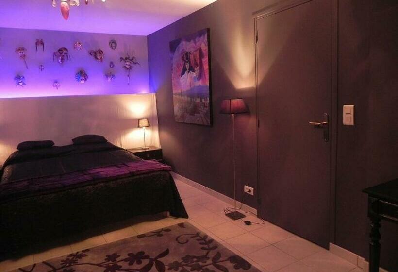 膳宿费 Domaine De Puycarpin