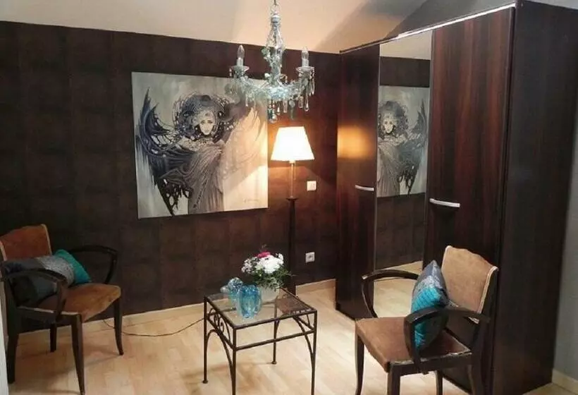 Majatalo Domaine De Puycarpin