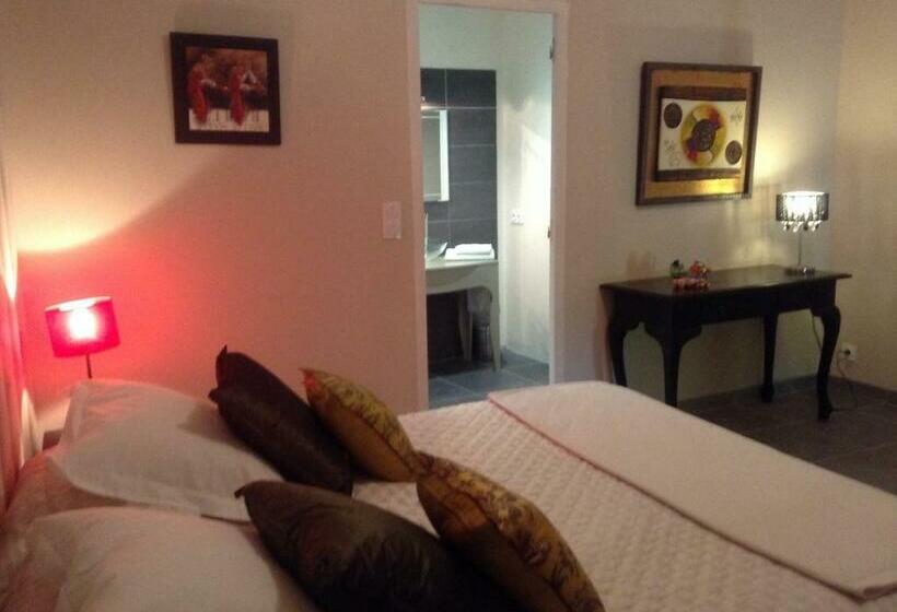 膳宿费 Domaine De Puycarpin